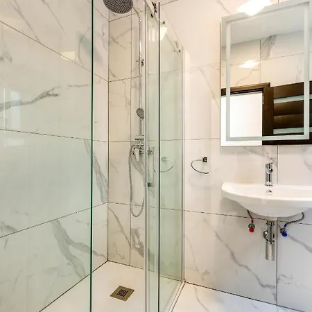 Beautiful, 2br Penthouse With Private Outdoor Area By 360 Estates 세인트폴스베이